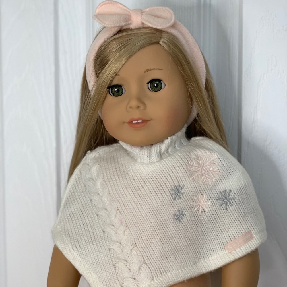American Girl Snowflake Winter Poncho